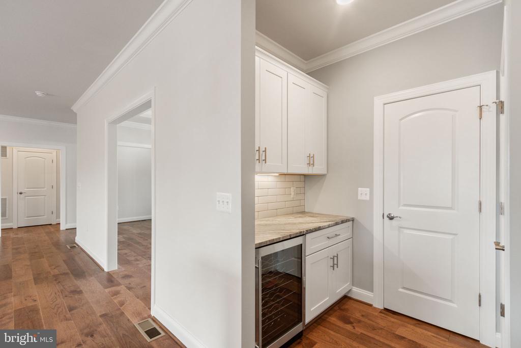 2012 DOZER LN, CATLETT, Virginia, 4 Bedrooms Bedrooms, ,3 BathroomsBathrooms,Residential,2012 DOZER LN,VAFQ2017950 MLS # VAFQ2017950