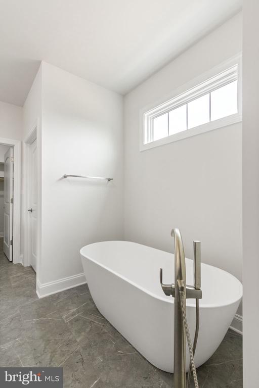 2012 DOZER LN, CATLETT, Virginia, 4 Bedrooms Bedrooms, ,3 BathroomsBathrooms,Residential,2012 DOZER LN,VAFQ2017950 MLS # VAFQ2017950