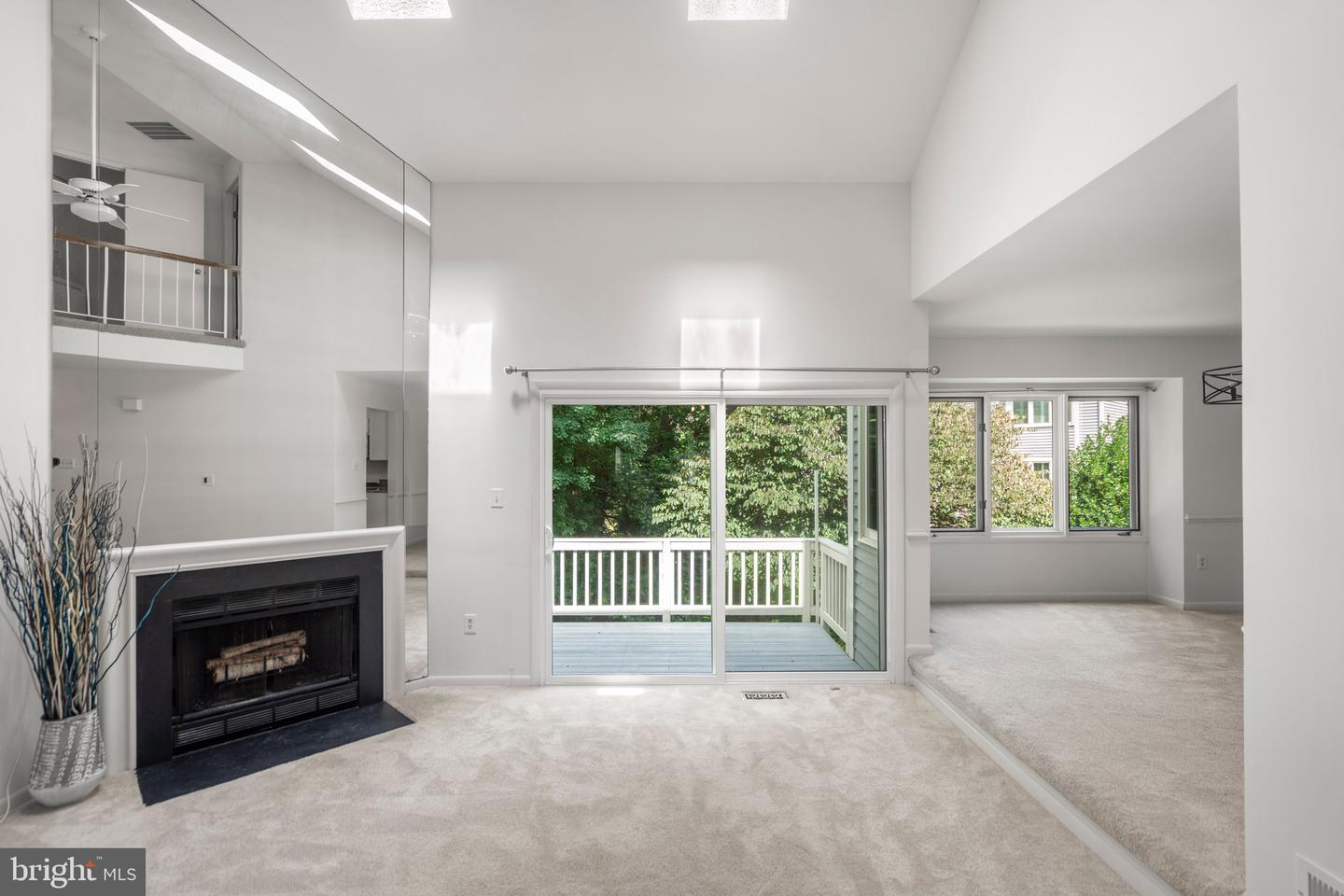 1281 WEDGEWOOD MANOR WAY, RESTON, Virginia 20194, 3 Bedrooms Bedrooms, ,3 BathroomsBathrooms,Residential,For sale,1281 WEDGEWOOD MANOR WAY,VAFX2249478 MLS # VAFX2249478