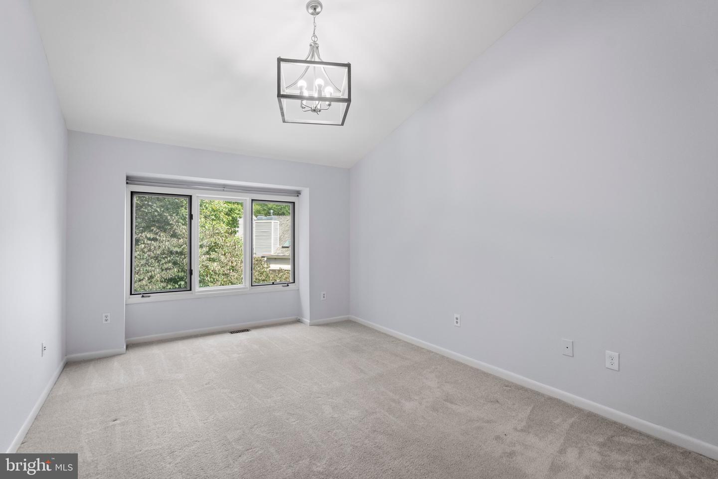 1281 WEDGEWOOD MANOR WAY, RESTON, Virginia 20194, 3 Bedrooms Bedrooms, ,3 BathroomsBathrooms,Residential,For sale,1281 WEDGEWOOD MANOR WAY,VAFX2249478 MLS # VAFX2249478