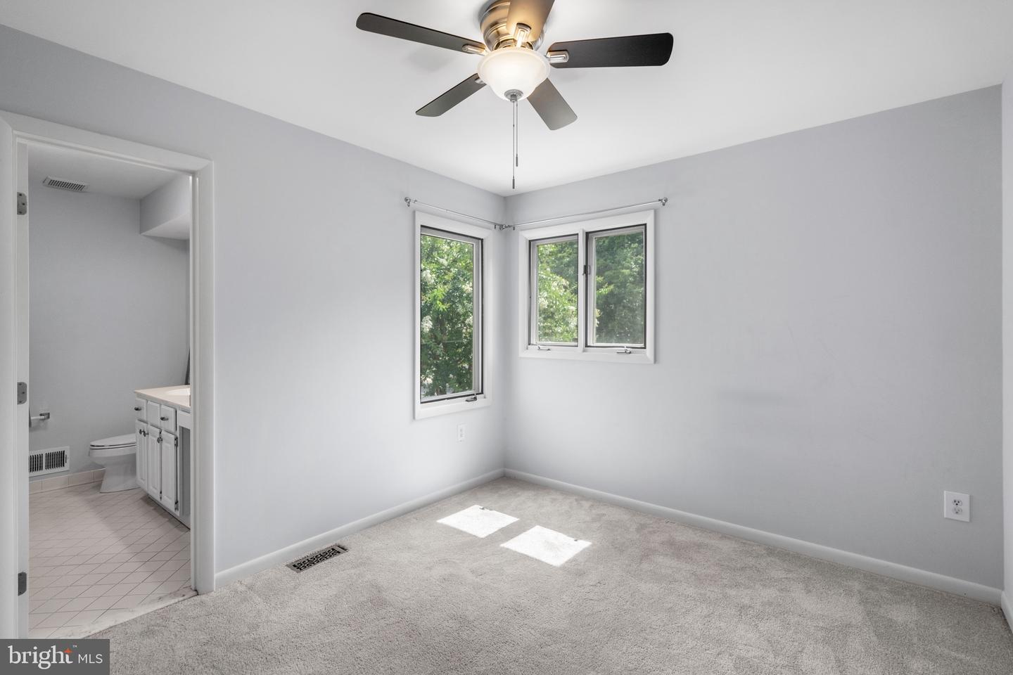 1281 WEDGEWOOD MANOR WAY, RESTON, Virginia 20194, 3 Bedrooms Bedrooms, ,3 BathroomsBathrooms,Residential,For sale,1281 WEDGEWOOD MANOR WAY,VAFX2249478 MLS # VAFX2249478