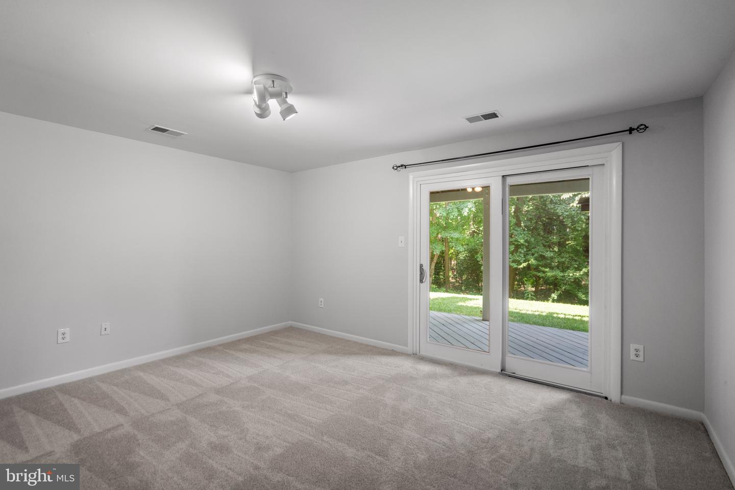 1281 WEDGEWOOD MANOR WAY, RESTON, Virginia 20194, 3 Bedrooms Bedrooms, ,3 BathroomsBathrooms,Residential,For sale,1281 WEDGEWOOD MANOR WAY,VAFX2249478 MLS # VAFX2249478