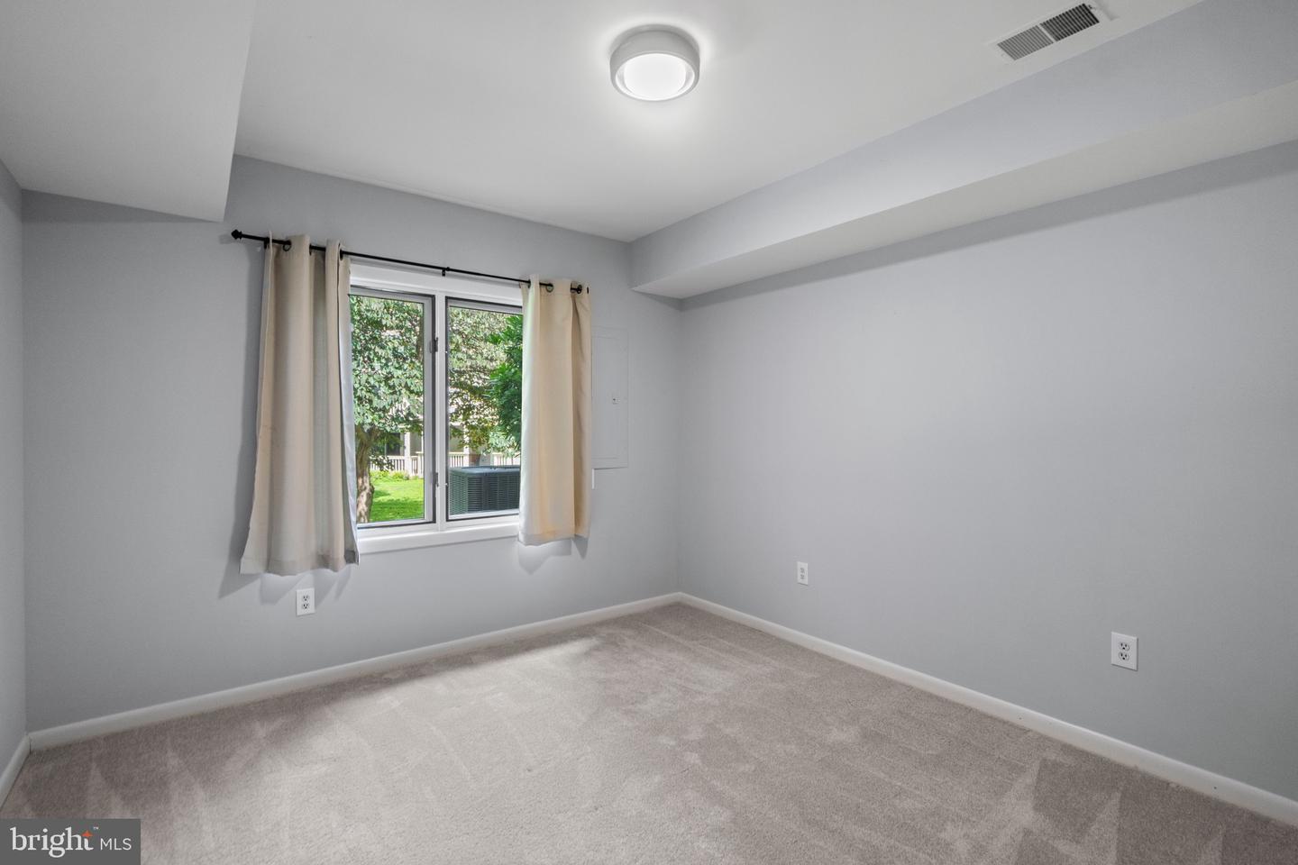 1281 WEDGEWOOD MANOR WAY, RESTON, Virginia 20194, 3 Bedrooms Bedrooms, ,3 BathroomsBathrooms,Residential,For sale,1281 WEDGEWOOD MANOR WAY,VAFX2249478 MLS # VAFX2249478