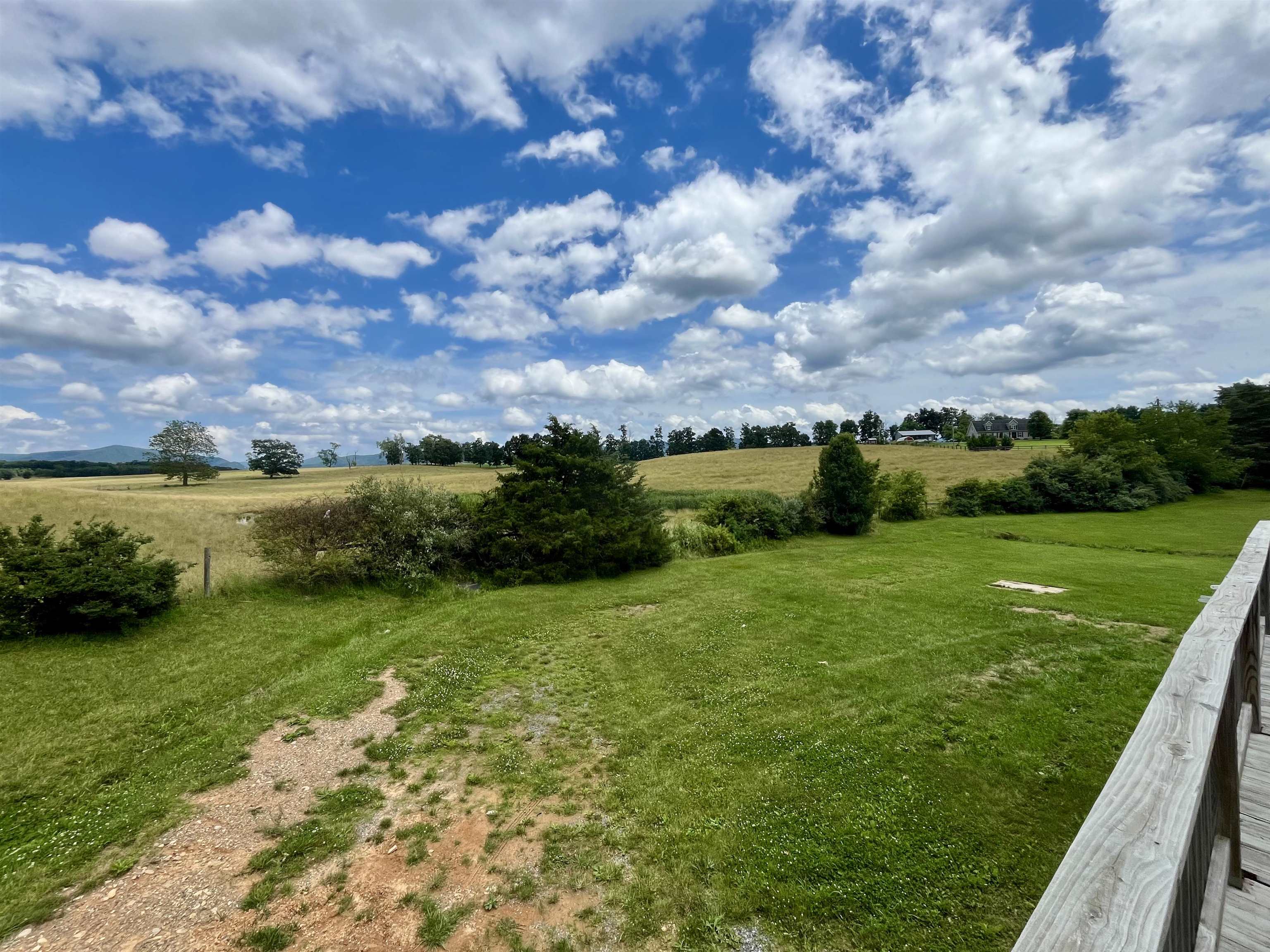 504 STEELES FORT RD, RAPHINE, Virginia 24472, 3 Bedrooms Bedrooms, ,1 BathroomBathrooms,Residential,504 STEELES FORT RD,671963 MLS # 671963