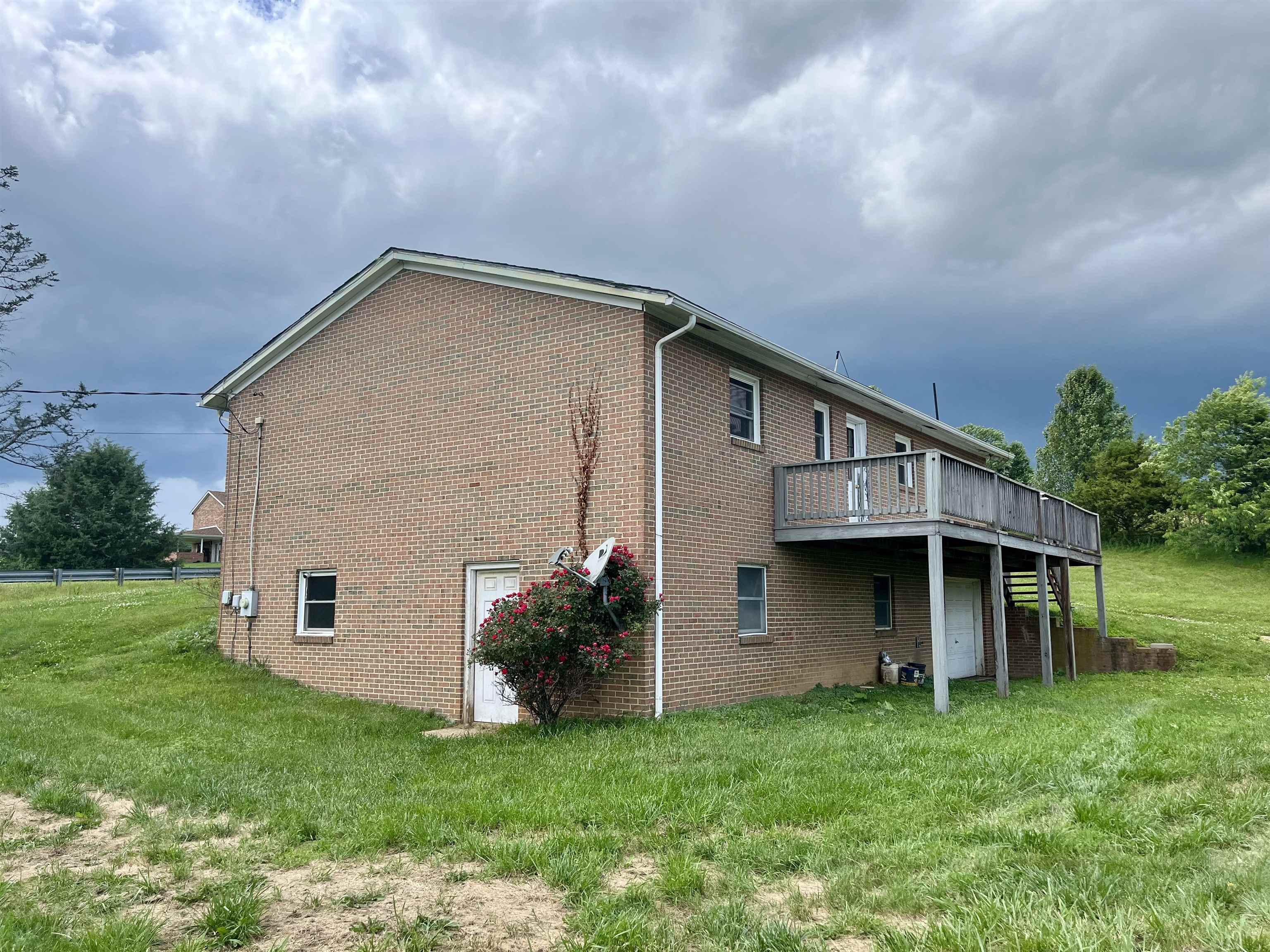 504 STEELES FORT RD, RAPHINE, Virginia 24472, 3 Bedrooms Bedrooms, ,1 BathroomBathrooms,Residential,504 STEELES FORT RD,671963 MLS # 671963