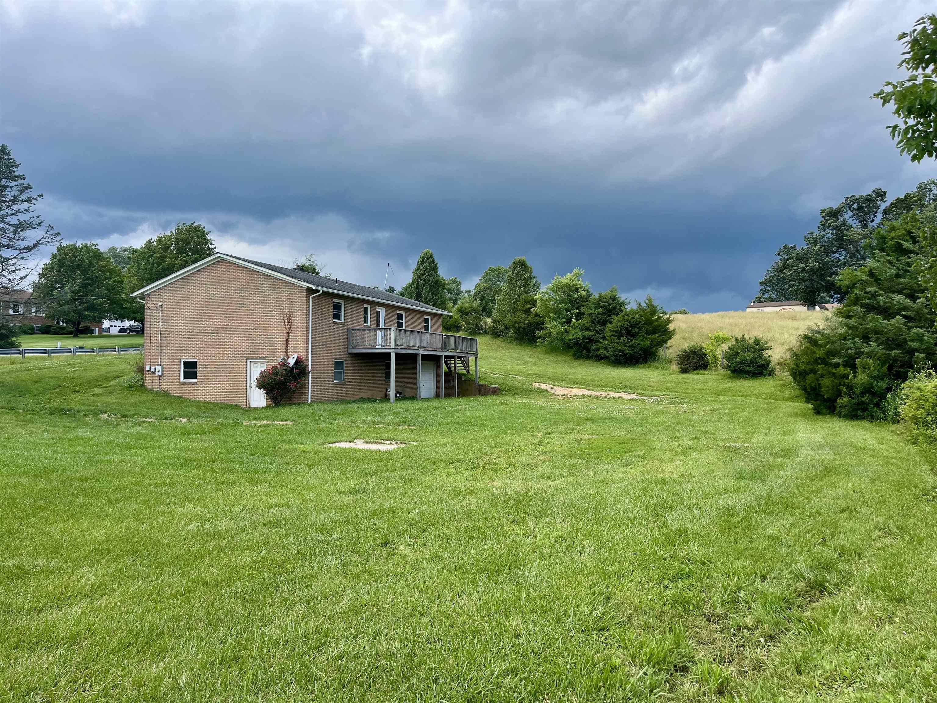 504 STEELES FORT RD, RAPHINE, Virginia 24472, 3 Bedrooms Bedrooms, ,1 BathroomBathrooms,Residential,504 STEELES FORT RD,671963 MLS # 671963