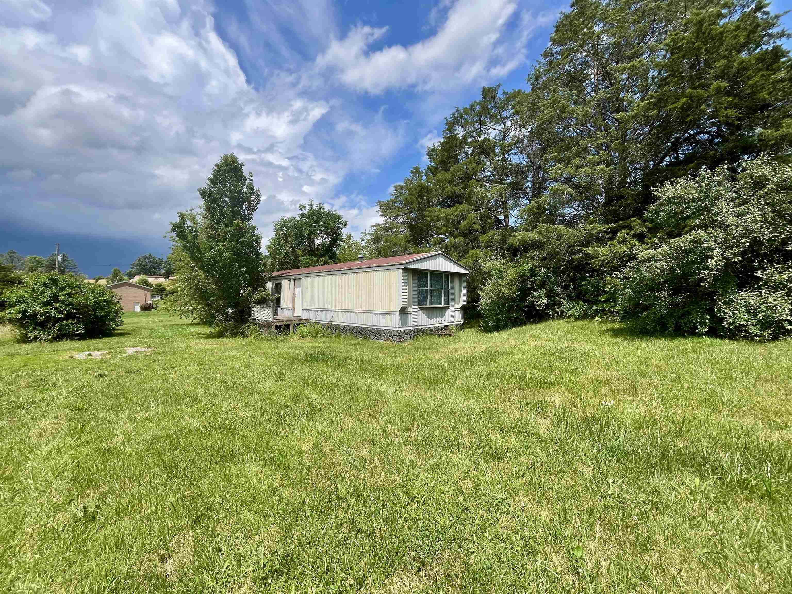 504 STEELES FORT RD, RAPHINE, Virginia 24472, 3 Bedrooms Bedrooms, ,1 BathroomBathrooms,Residential,504 STEELES FORT RD,671963 MLS # 671963