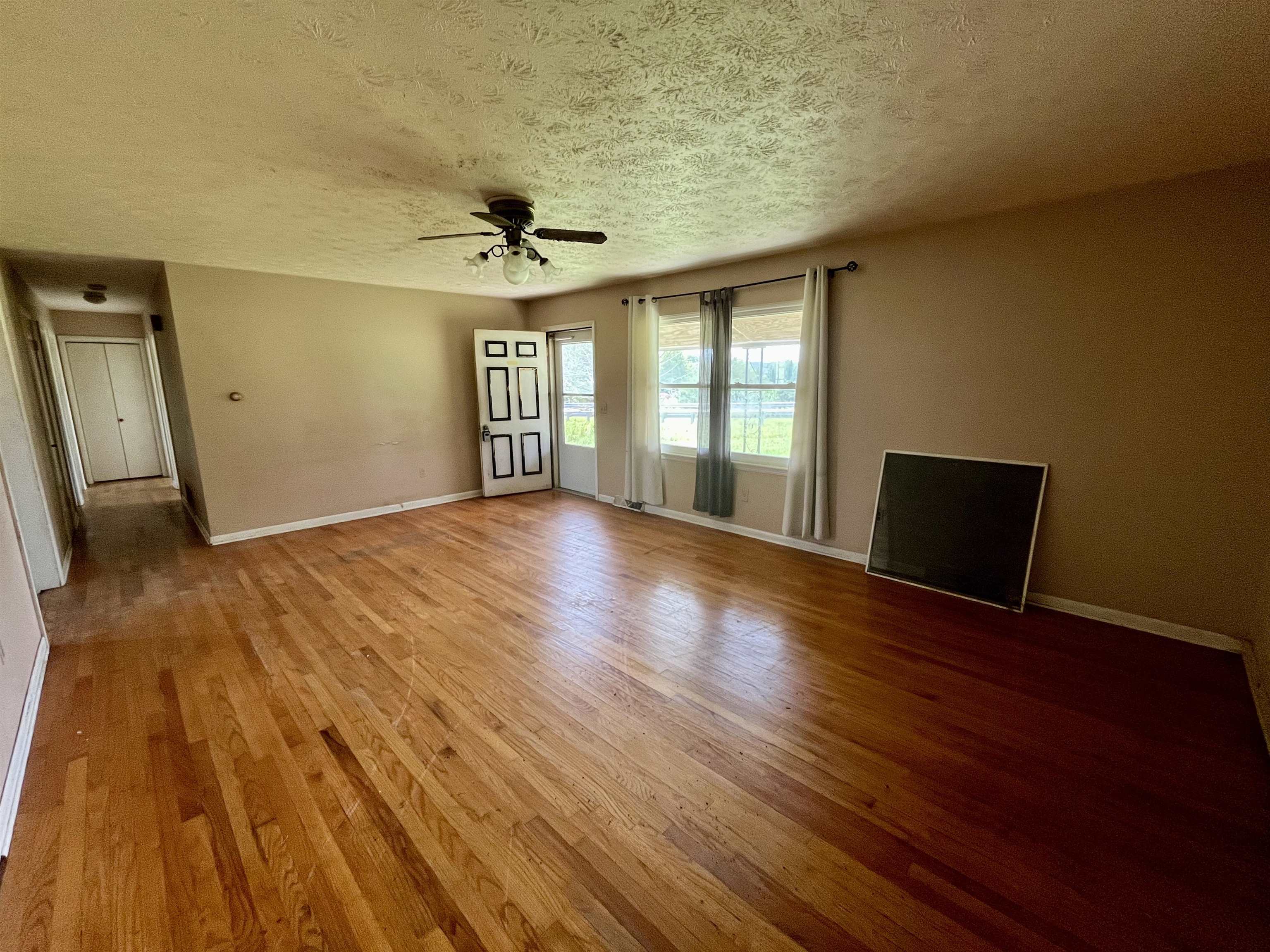 504 STEELES FORT RD, RAPHINE, Virginia 24472, 3 Bedrooms Bedrooms, ,1 BathroomBathrooms,Residential,504 STEELES FORT RD,671963 MLS # 671963