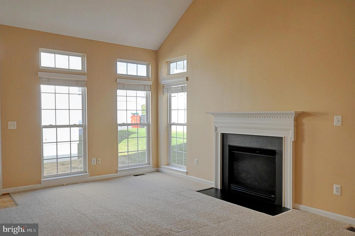 112 SMOKE HOUSE CT, STEPHENS CITY, Virginia 22655, 3 Bedrooms Bedrooms, 11 Rooms Rooms,2 BathroomsBathrooms,Residential,For sale,112 SMOKE HOUSE CT,VAFV2036464 MLS # VAFV2036464