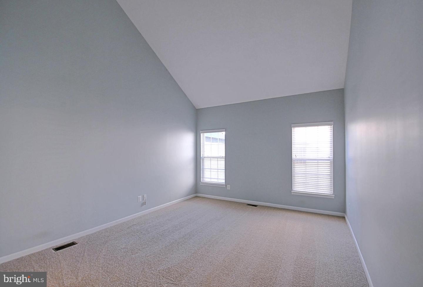 112 SMOKE HOUSE CT, STEPHENS CITY, Virginia 22655, 3 Bedrooms Bedrooms, 11 Rooms Rooms,2 BathroomsBathrooms,Residential,For sale,112 SMOKE HOUSE CT,VAFV2036464 MLS # VAFV2036464