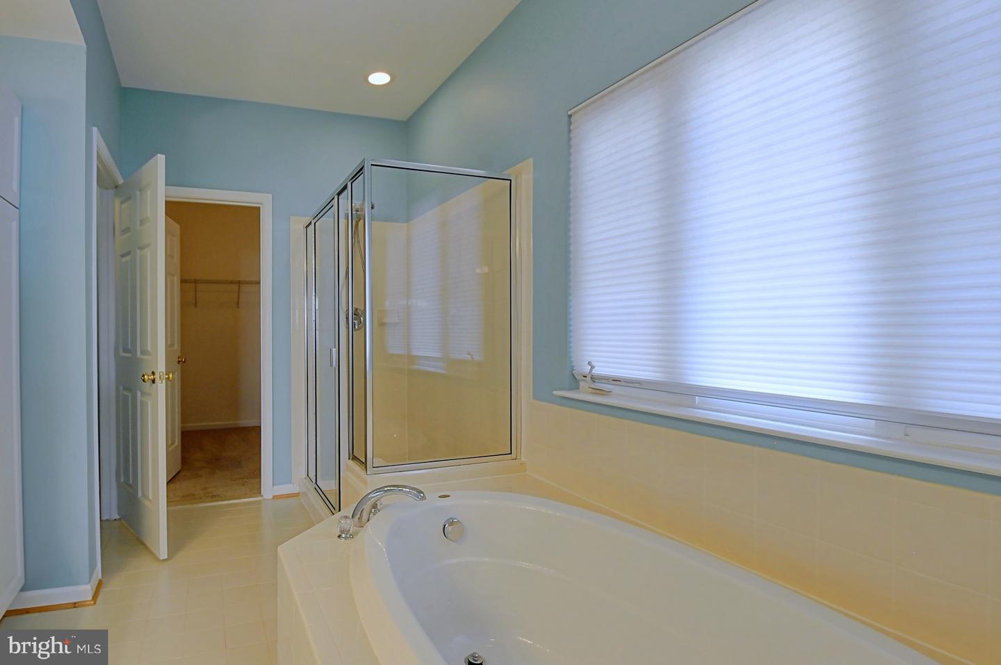 112 SMOKE HOUSE CT, STEPHENS CITY, Virginia 22655, 3 Bedrooms Bedrooms, 11 Rooms Rooms,2 BathroomsBathrooms,Residential,For sale,112 SMOKE HOUSE CT,VAFV2036464 MLS # VAFV2036464