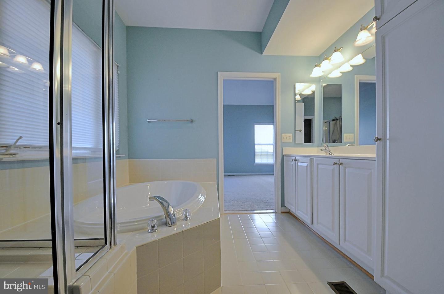 112 SMOKE HOUSE CT, STEPHENS CITY, Virginia 22655, 3 Bedrooms Bedrooms, 11 Rooms Rooms,2 BathroomsBathrooms,Residential,For sale,112 SMOKE HOUSE CT,VAFV2036464 MLS # VAFV2036464