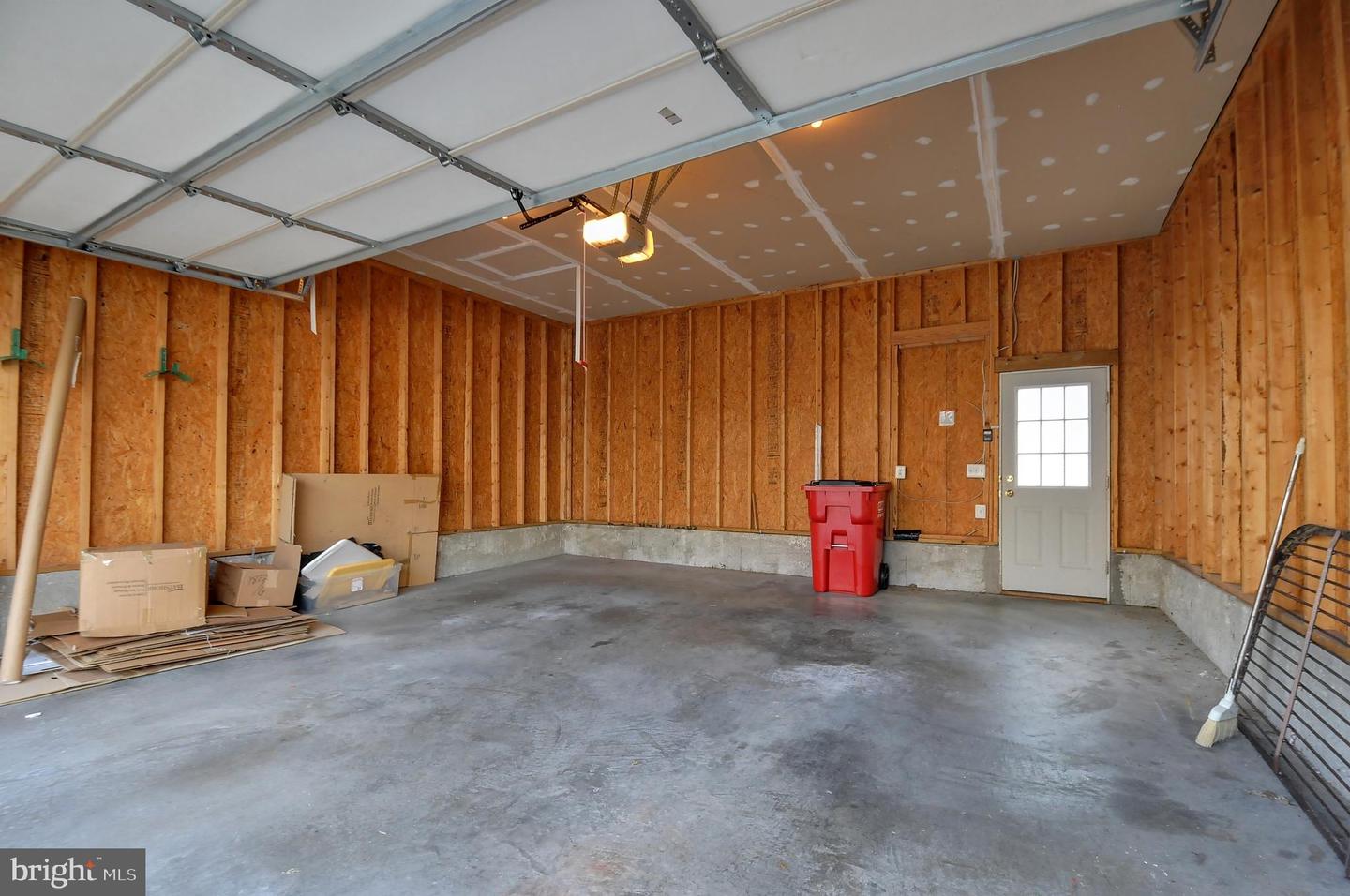 112 SMOKE HOUSE CT, STEPHENS CITY, Virginia 22655, 3 Bedrooms Bedrooms, 11 Rooms Rooms,2 BathroomsBathrooms,Residential,For sale,112 SMOKE HOUSE CT,VAFV2036464 MLS # VAFV2036464