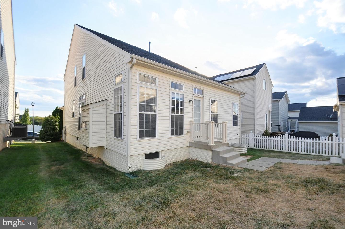 112 SMOKE HOUSE CT, STEPHENS CITY, Virginia 22655, 3 Bedrooms Bedrooms, 11 Rooms Rooms,2 BathroomsBathrooms,Residential,For sale,112 SMOKE HOUSE CT,VAFV2036464 MLS # VAFV2036464