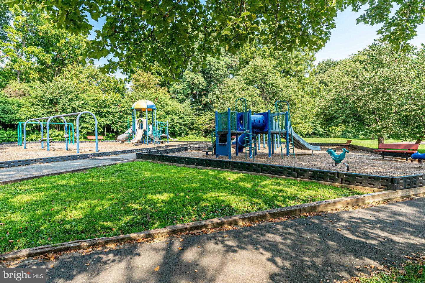 10208 BUSHMAN DR #422, OAKTON, Virginia 22124, 1 Bedroom Bedrooms, ,1 BathroomBathrooms,Residential,For sale,10208 BUSHMAN DR #422,VAFX2267944 MLS # VAFX2267944