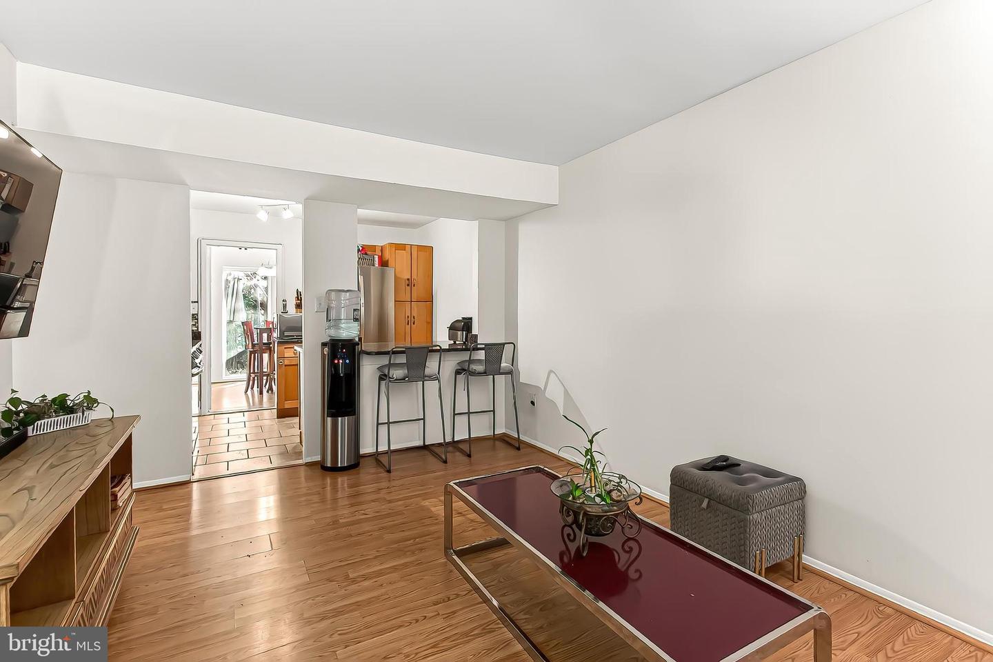 1809 IVY OAK SQ #61, RESTON, Virginia 20190, 4 Bedrooms Bedrooms, ,2 BathroomsBathrooms,Residential,For sale,1809 IVY OAK SQ #61,VAFX2277208 MLS # VAFX2277208