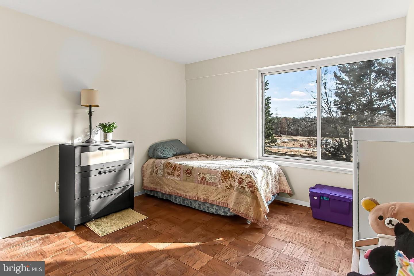 1809 IVY OAK SQ #61, RESTON, Virginia 20190, 4 Bedrooms Bedrooms, ,2 BathroomsBathrooms,Residential,For sale,1809 IVY OAK SQ #61,VAFX2277208 MLS # VAFX2277208