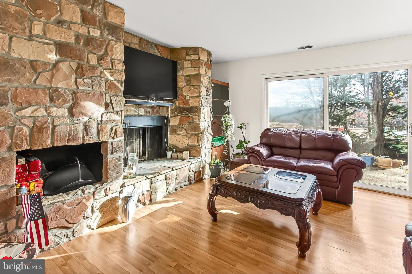 1809 IVY OAK SQ #61, RESTON, Virginia 20190, 4 Bedrooms Bedrooms, ,2 BathroomsBathrooms,Residential,For sale,1809 IVY OAK SQ #61,VAFX2277208 MLS # VAFX2277208