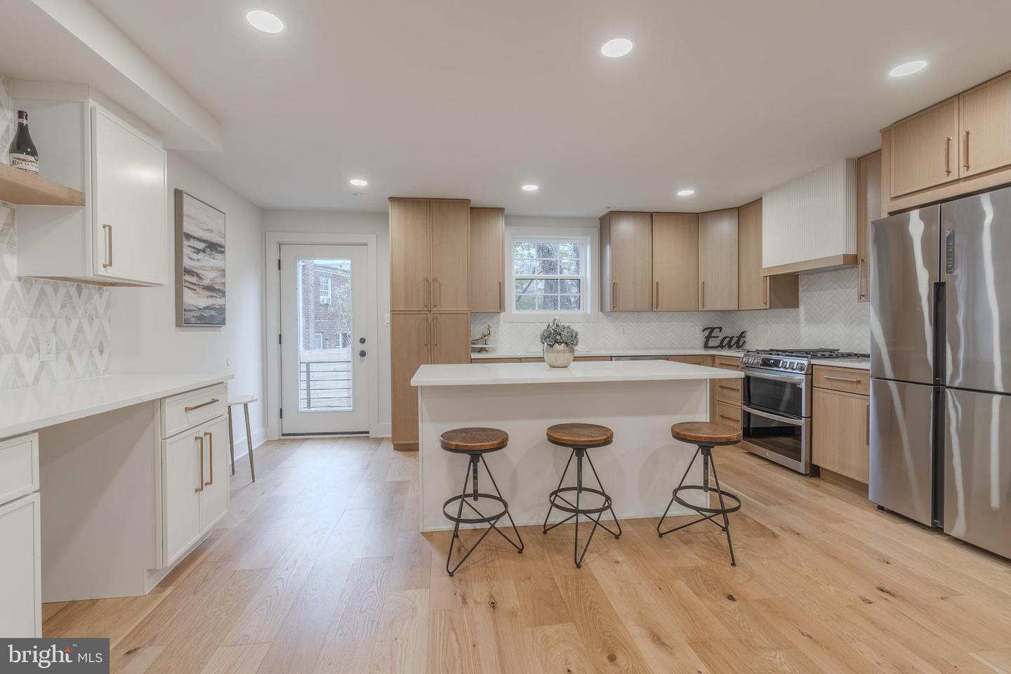 3107 MOSBY ST, ALEXANDRIA, Virginia 22305, 4 Bedrooms Bedrooms, ,3 BathroomsBathrooms,Residential,For sale,3107 MOSBY ST,VAAX2052102 MLS # VAAX2052102