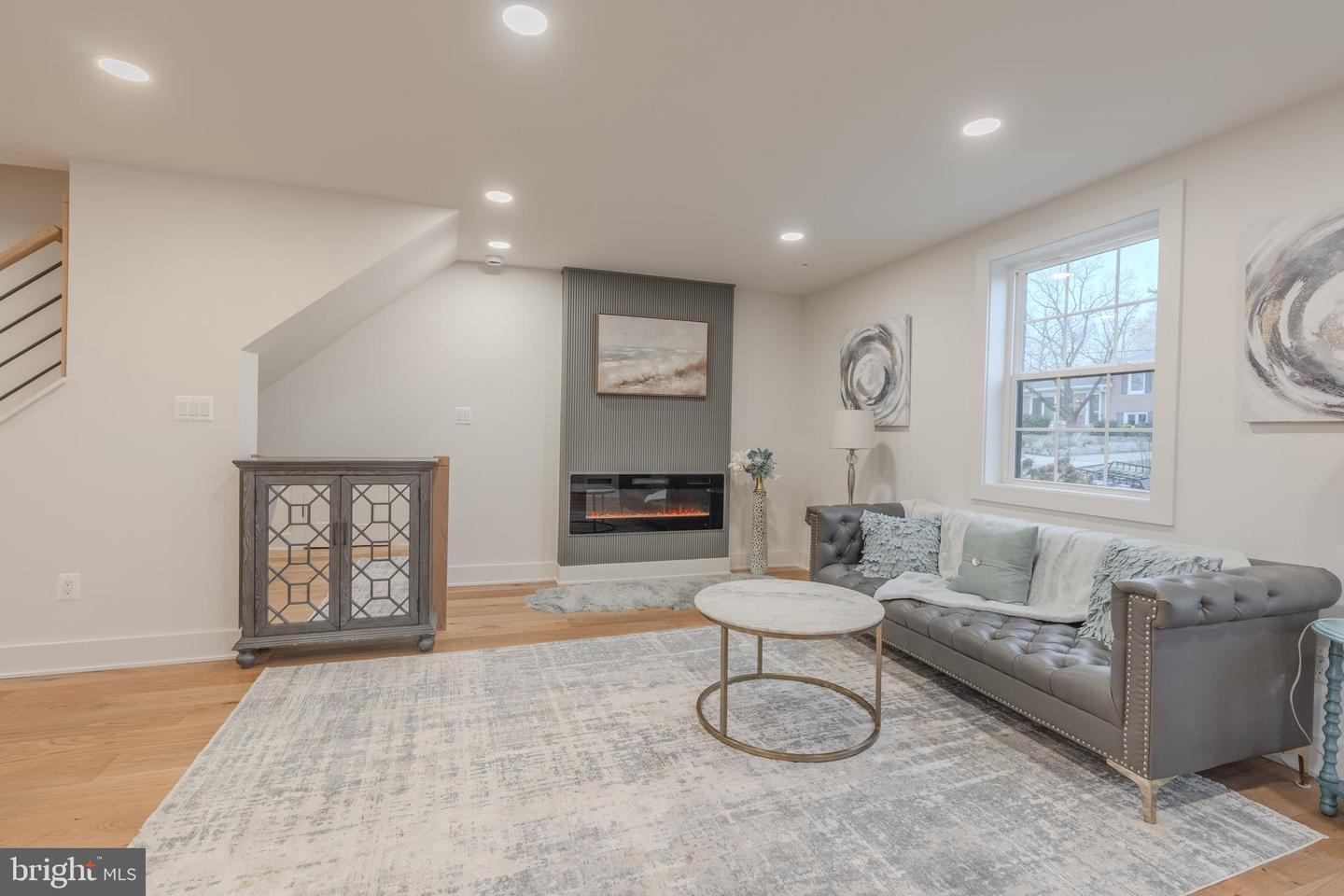 3107 MOSBY ST, ALEXANDRIA, Virginia 22305, 4 Bedrooms Bedrooms, ,3 BathroomsBathrooms,Residential,For sale,3107 MOSBY ST,VAAX2052102 MLS # VAAX2052102