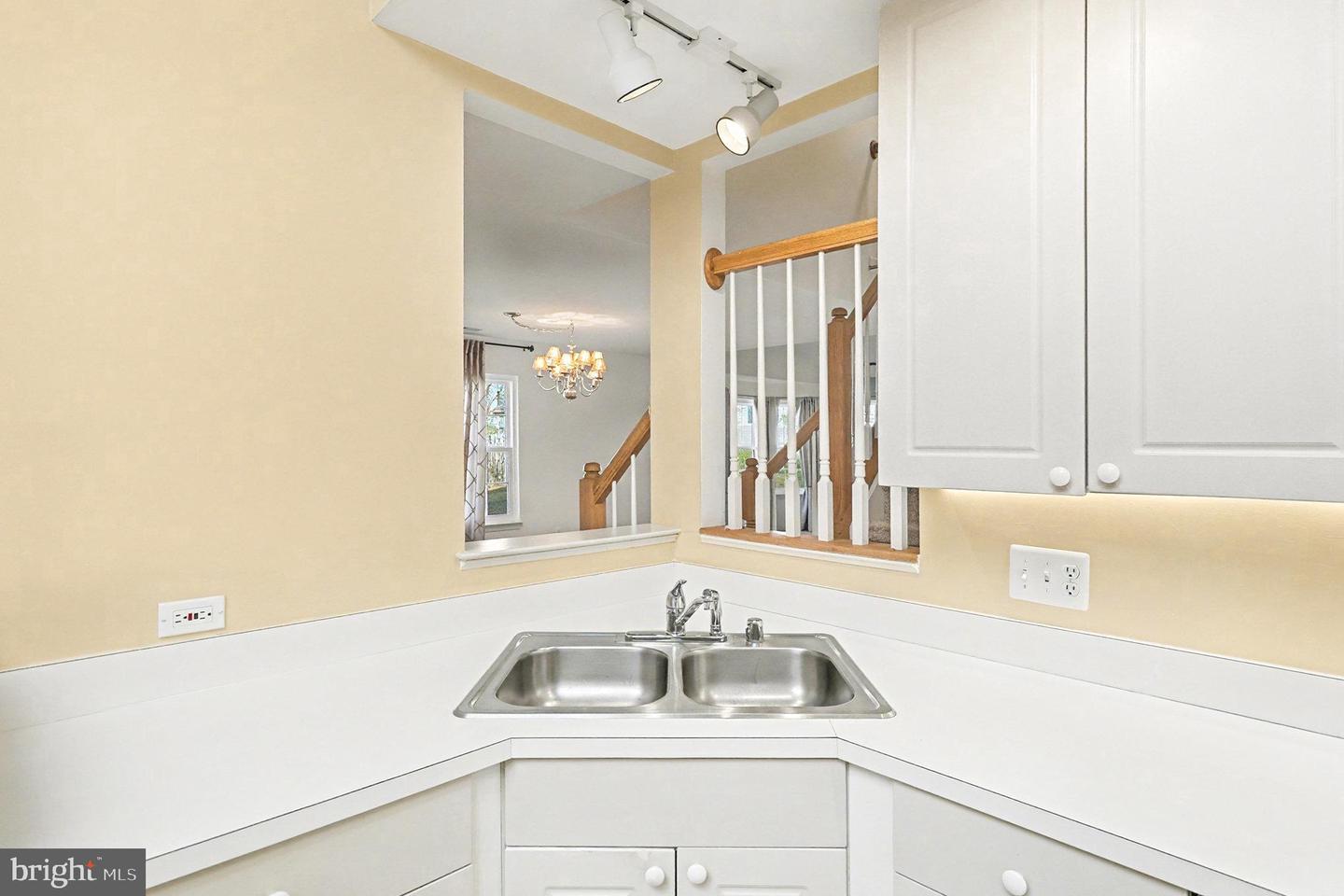 11604 HAMPSHIRE CT, FREDERICKSBURG, Virginia 22407, 3 Bedrooms Bedrooms, ,3 BathroomsBathrooms,Residential,For sale,11604 HAMPSHIRE CT,VASP2038036 MLS # VASP2038036