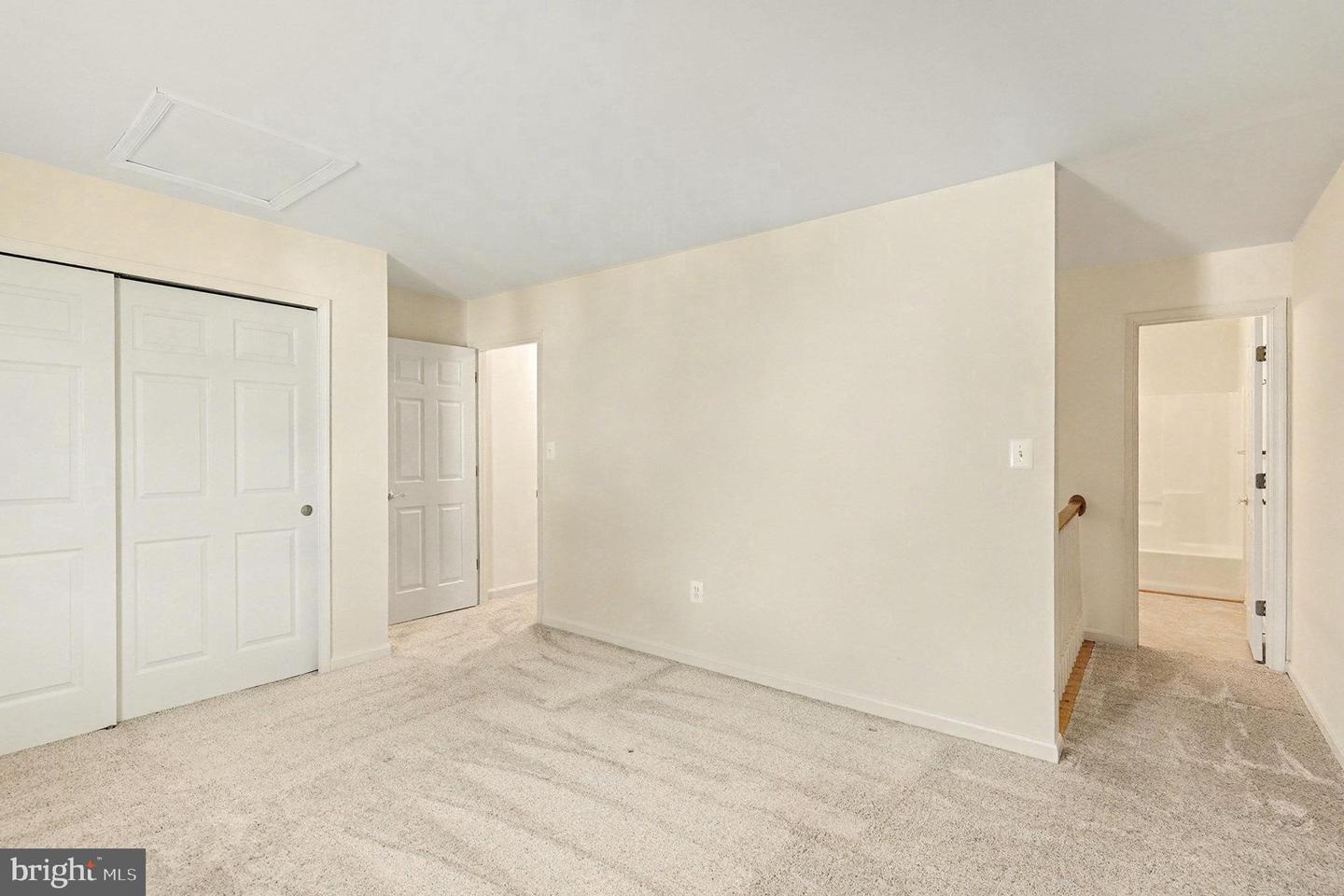 11604 HAMPSHIRE CT, FREDERICKSBURG, Virginia 22407, 3 Bedrooms Bedrooms, ,3 BathroomsBathrooms,Residential,For sale,11604 HAMPSHIRE CT,VASP2038036 MLS # VASP2038036