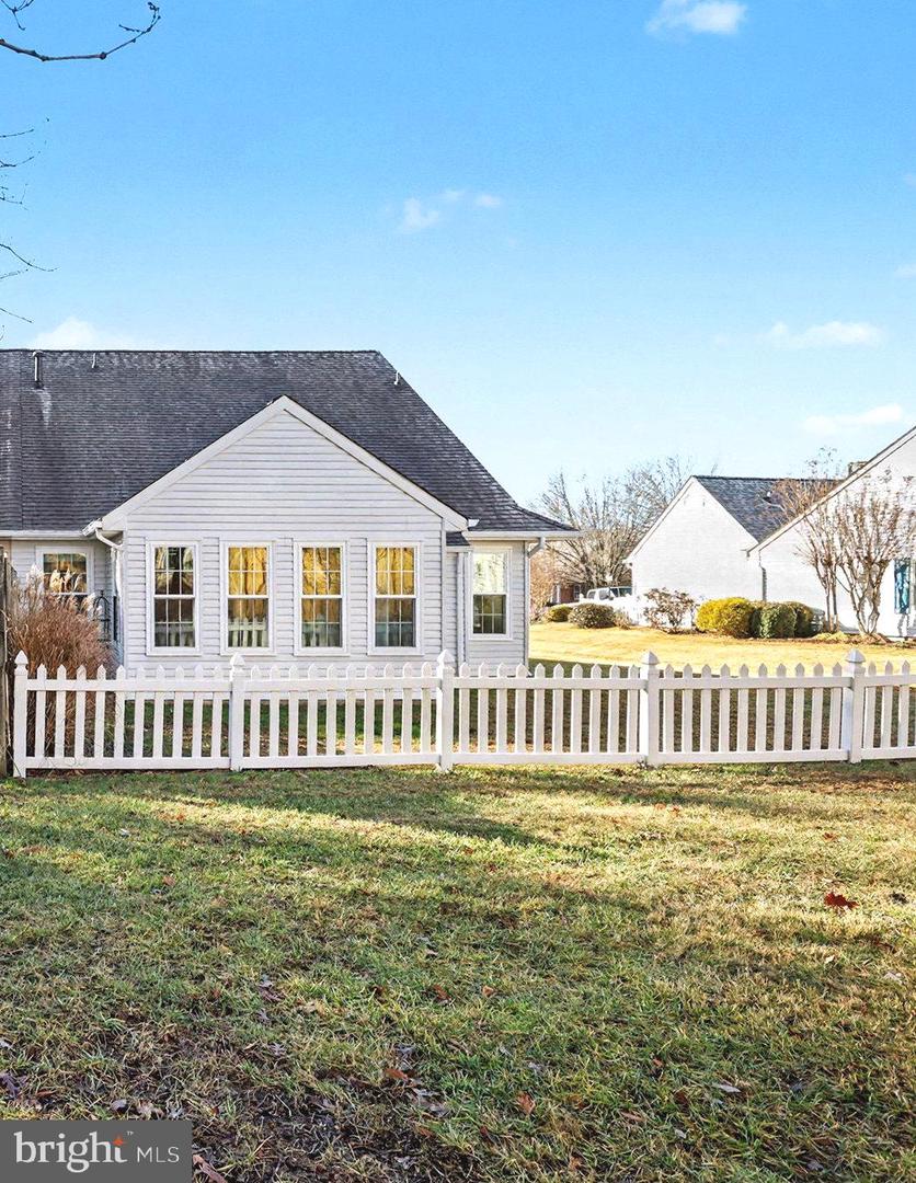 11604 HAMPSHIRE CT, FREDERICKSBURG, Virginia 22407, 3 Bedrooms Bedrooms, ,3 BathroomsBathrooms,Residential,For sale,11604 HAMPSHIRE CT,VASP2038036 MLS # VASP2038036