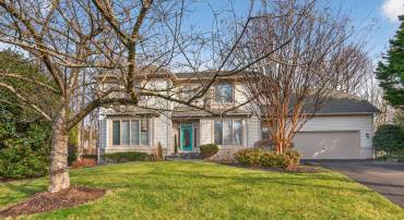 11300 WATER POINTE CIR, RESTON, Virginia 20194, 5 Bedrooms Bedrooms, ,3 BathroomsBathrooms,Residential,For sale,11300 WATER POINTE CIR,VAFX2282536 MLS # VAFX2282536