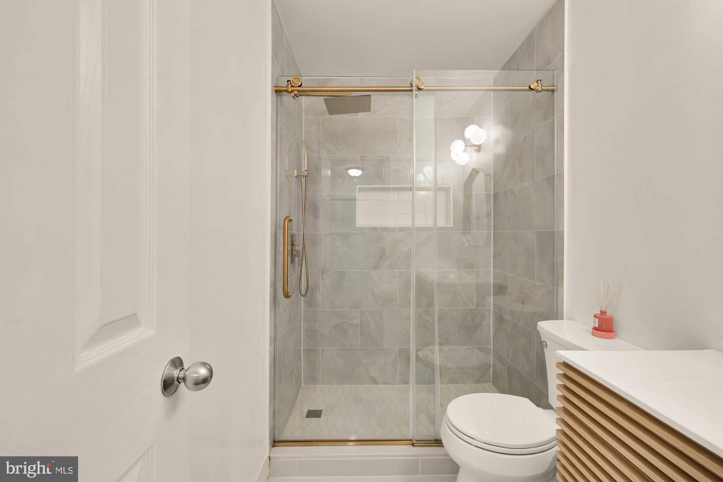 2630 ADAMS MILL RD NW #302, WASHINGTON, District Of Columbia 20009, 1 Bedroom Bedrooms, ,1 BathroomBathrooms,Residential,For sale,2630 ADAMS MILL RD NW #302,DCDC2235022 MLS # DCDC2235022