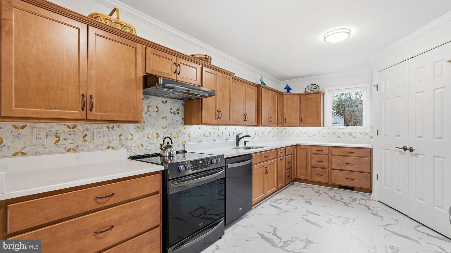 16 MERRIMAC COVE, RUTHER GLEN, Virginia 22546, 3 Bedrooms Bedrooms, ,2 BathroomsBathrooms,Residential,For sale,16 MERRIMAC COVE,VACV2009276 MLS # VACV2009276