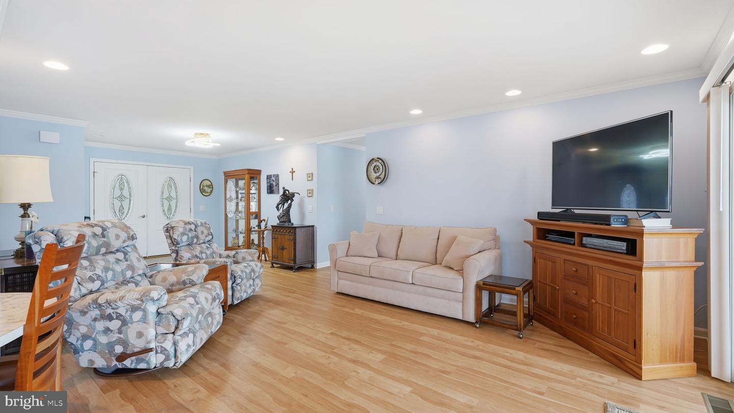 16 MERRIMAC COVE, RUTHER GLEN, Virginia 22546, 3 Bedrooms Bedrooms, ,2 BathroomsBathrooms,Residential,For sale,16 MERRIMAC COVE,VACV2009276 MLS # VACV2009276