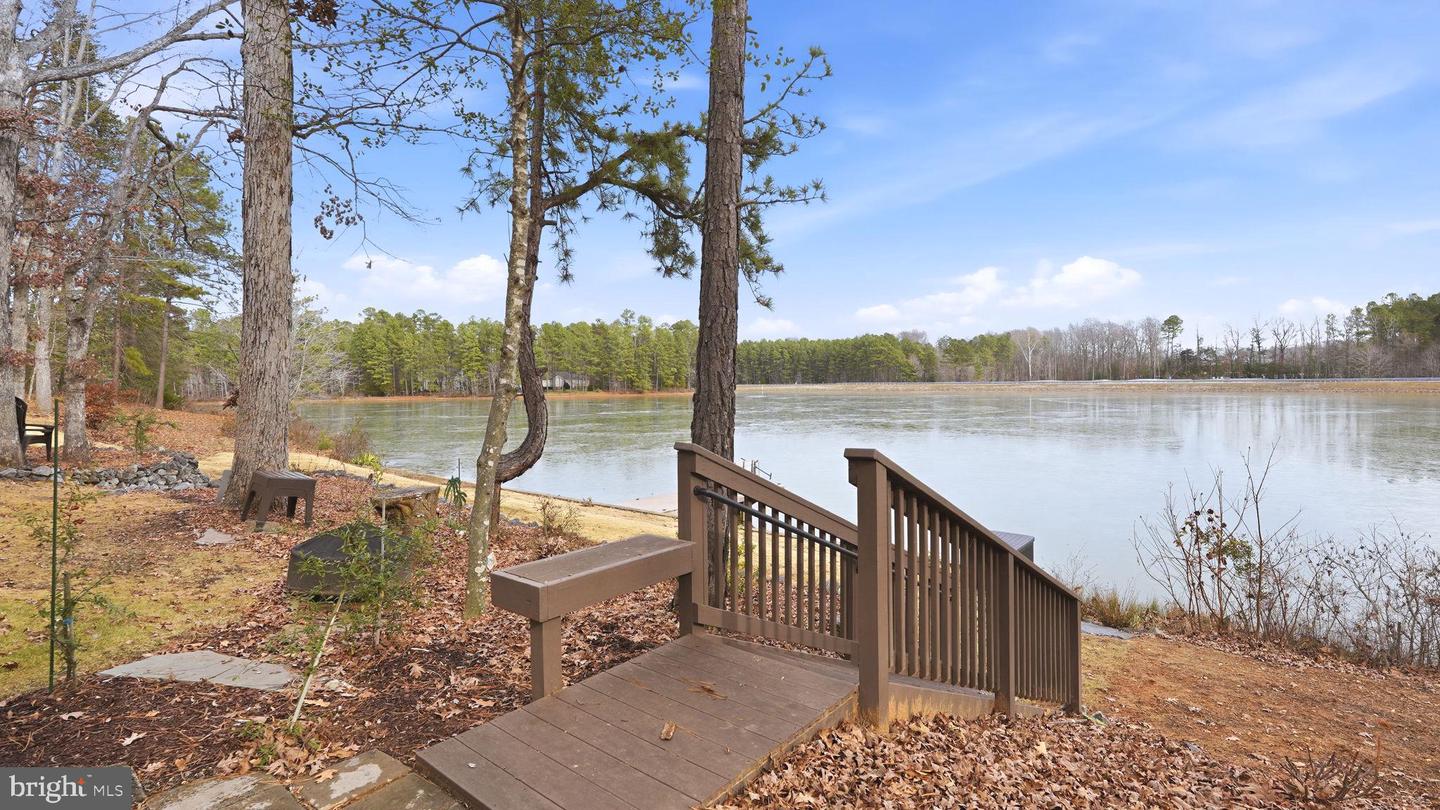 16 MERRIMAC COVE, RUTHER GLEN, Virginia 22546, 3 Bedrooms Bedrooms, ,2 BathroomsBathrooms,Residential,For sale,16 MERRIMAC COVE,VACV2009276 MLS # VACV2009276
