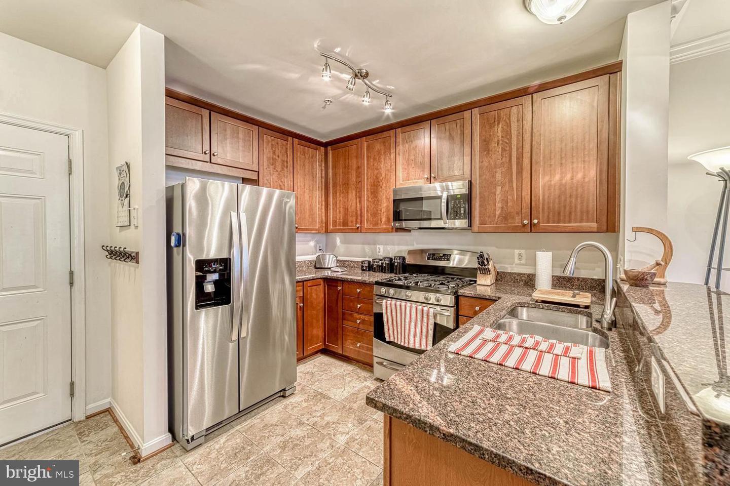 42601 CARDINAL TRACE TER, BRAMBLETON, Virginia 20148, 3 Bedrooms Bedrooms, ,2 BathroomsBathrooms,Residential,For sale,42601 CARDINAL TRACE TER,VALO2112514 MLS # VALO2112514