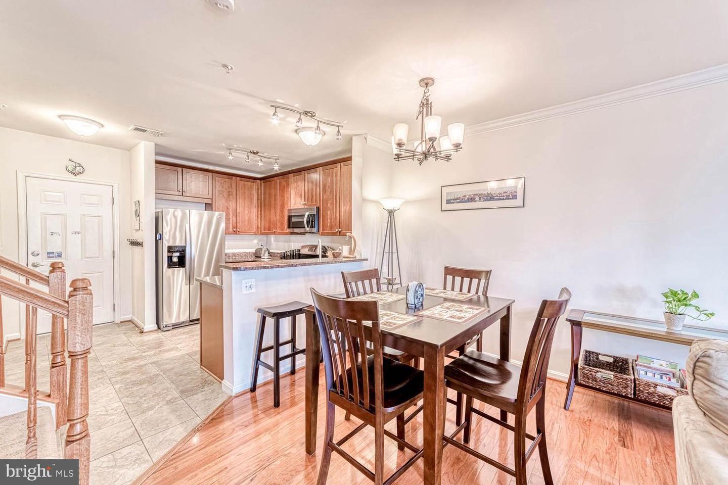 42601 CARDINAL TRACE TER, BRAMBLETON, Virginia 20148, 3 Bedrooms Bedrooms, ,2 BathroomsBathrooms,Residential,For sale,42601 CARDINAL TRACE TER,VALO2112514 MLS # VALO2112514