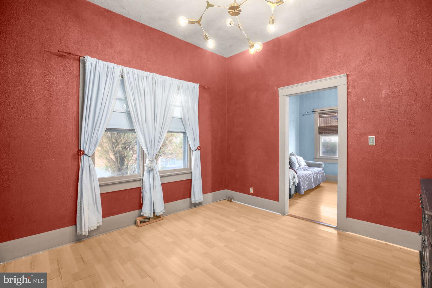 1415 FRANKLIN ST, FREDERICKSBURG, Virginia 22401, 3 Bedrooms Bedrooms, ,2 BathroomsBathrooms,Residential,For sale,1415 FRANKLIN ST,VAFB2009436 MLS # VAFB2009436