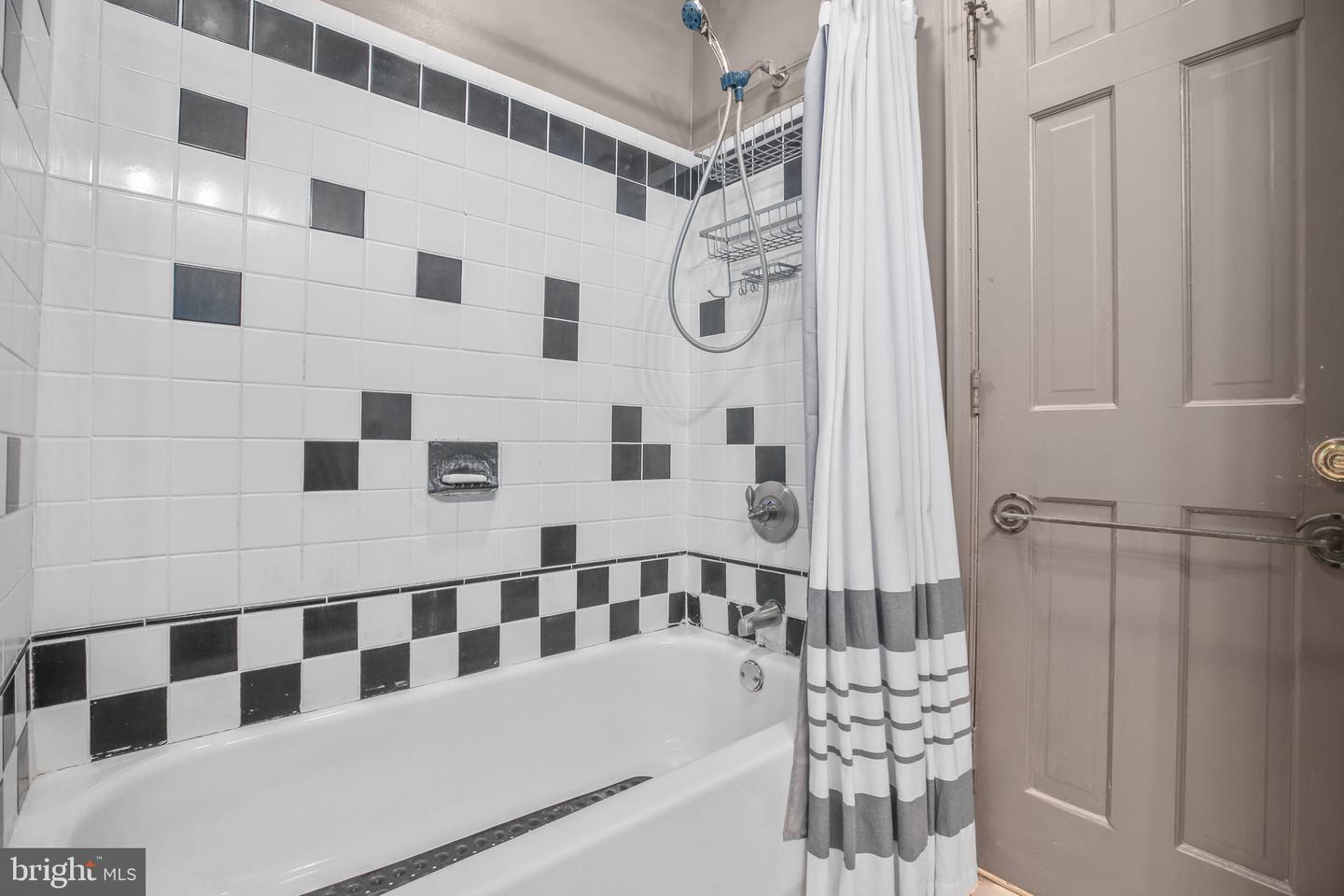 1415 FRANKLIN ST, FREDERICKSBURG, Virginia 22401, 3 Bedrooms Bedrooms, ,2 BathroomsBathrooms,Residential,For sale,1415 FRANKLIN ST,VAFB2009436 MLS # VAFB2009436