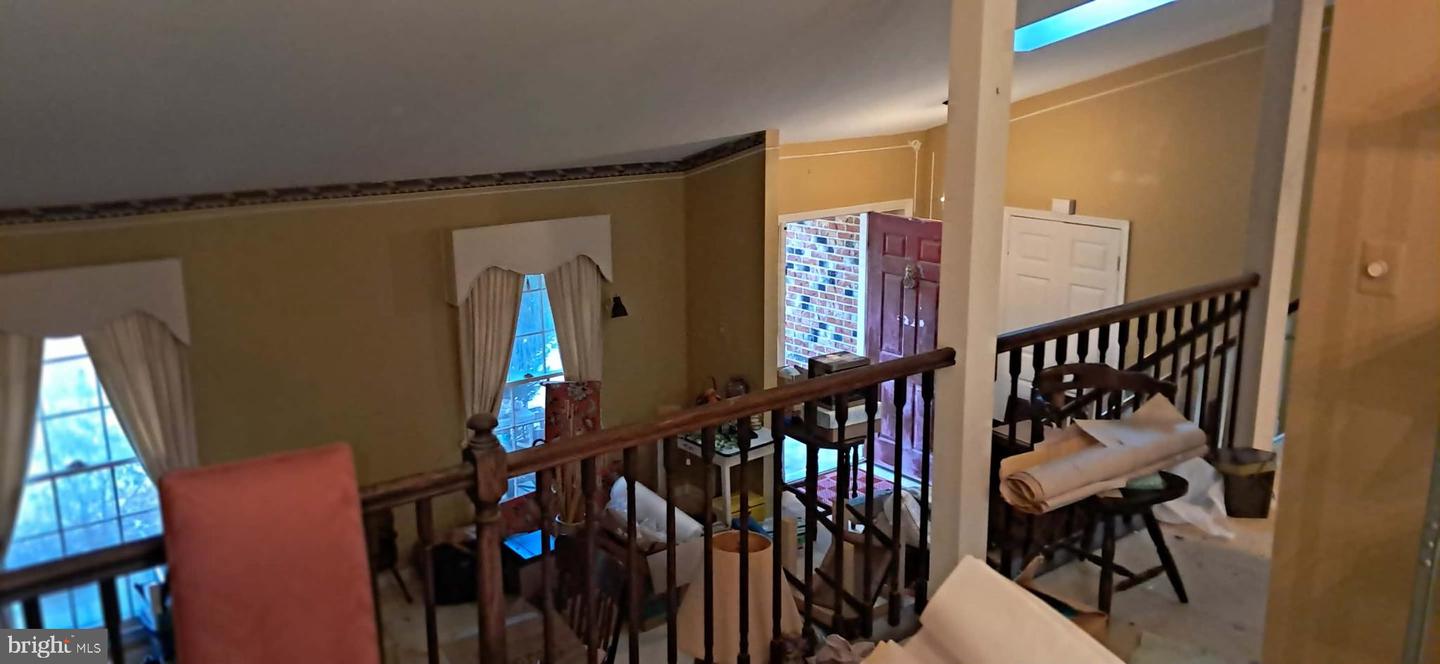 9217 DOROTHY LN, SPRINGFIELD, Virginia 22153, 4 Bedrooms Bedrooms, ,3 BathroomsBathrooms,Residential,For sale,9217 DOROTHY LN,VAFX2283024 MLS # VAFX2283024