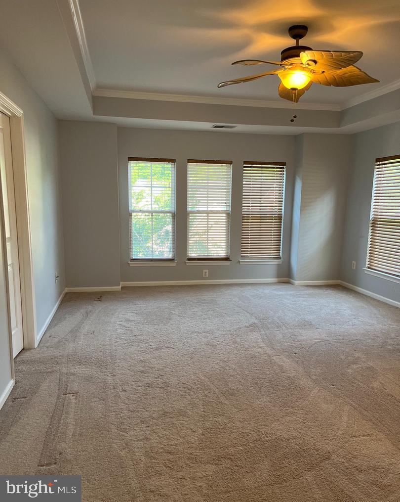 9163 STONE GARDEN, LORTON, Virginia 22079, 3 Bedrooms Bedrooms, ,3 BathroomsBathrooms,Residential,For sale,9163 STONE GARDEN,VAFX2283038 MLS # VAFX2283038