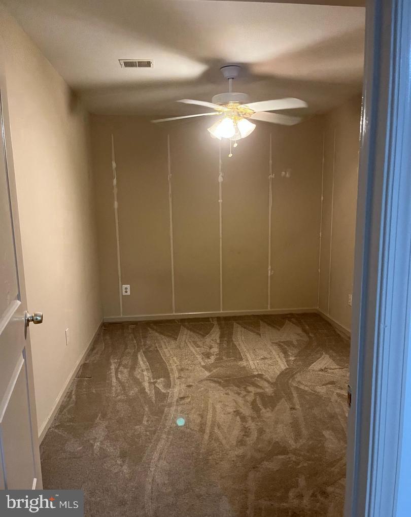 9163 STONE GARDEN, LORTON, Virginia 22079, 3 Bedrooms Bedrooms, ,3 BathroomsBathrooms,Residential,For sale,9163 STONE GARDEN,VAFX2283038 MLS # VAFX2283038