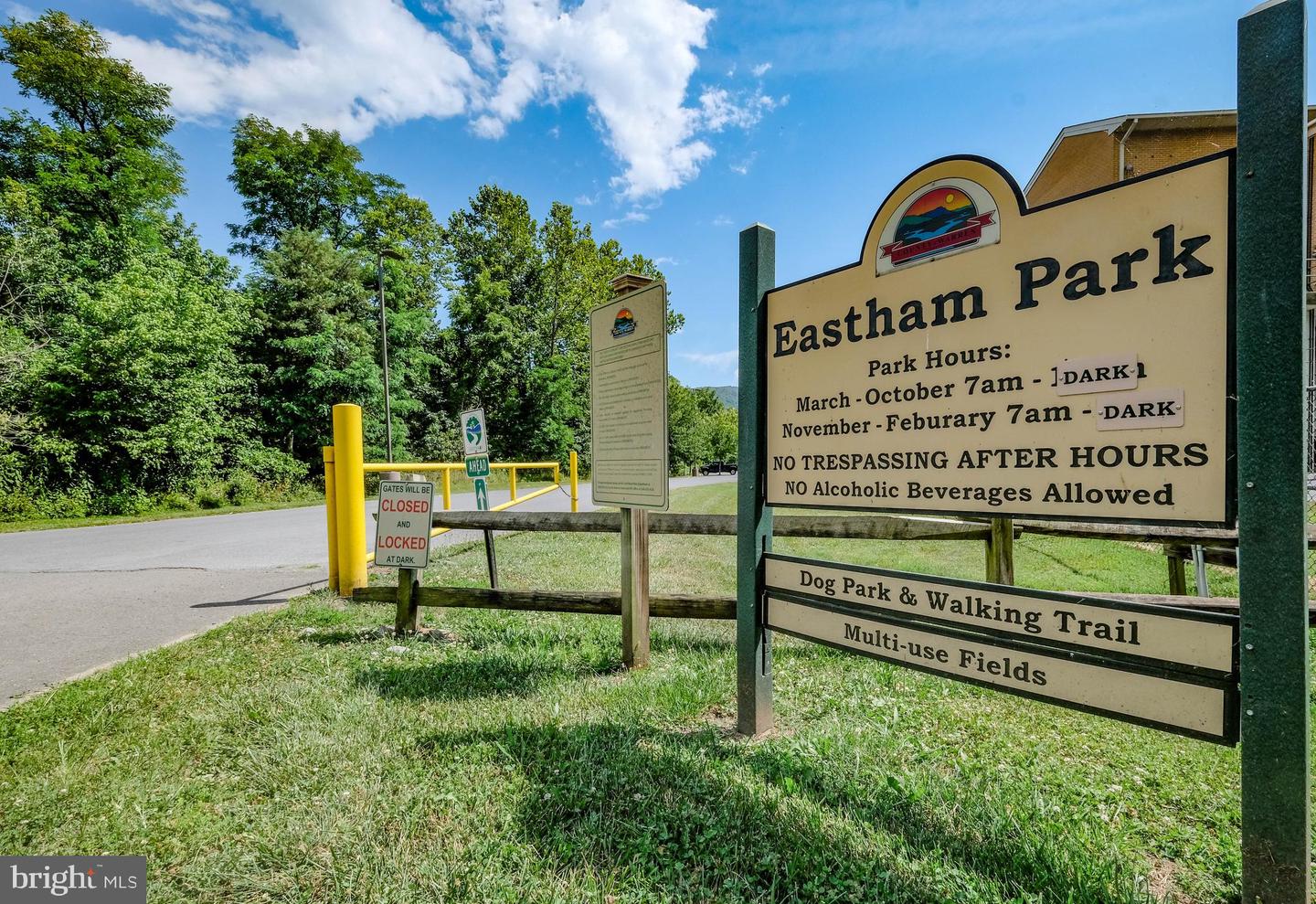 500 POW MORR DR, FRONT ROYAL, Virginia 22630, 4 Bedrooms Bedrooms, ,3 BathroomsBathrooms,Residential,For sale,500 POW MORR DR,VAWR2012988 MLS # VAWR2012988