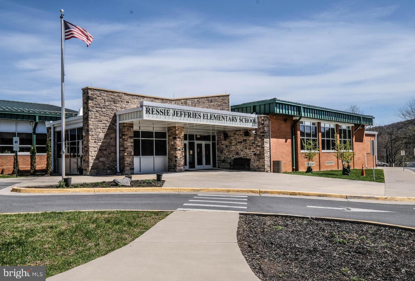 500 POW MORR DR, FRONT ROYAL, Virginia 22630, 4 Bedrooms Bedrooms, ,3 BathroomsBathrooms,Residential,For sale,500 POW MORR DR,VAWR2012988 MLS # VAWR2012988