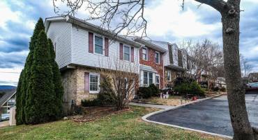 500 POW MORR DR, FRONT ROYAL, Virginia 22630, 4 Bedrooms Bedrooms, ,3 BathroomsBathrooms,Residential,For sale,500 POW MORR DR,VAWR2012988 MLS # VAWR2012988