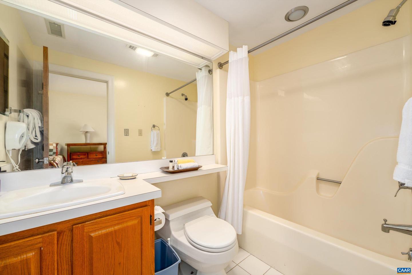 1802 HIGH RIDGE CT CONDOS, WINTERGREEN RESORT, Virginia 22967, 3 Bedrooms Bedrooms, ,3 BathroomsBathrooms,Residential,For sale,1802 HIGH RIDGE CT CONDOS,671962 MLS # 671962