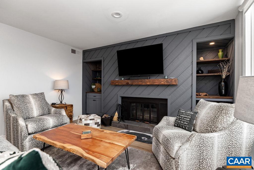 1411 HIGHLANDS CONDOS, ROSELAND, Virginia 22967, 2 Bedrooms Bedrooms, ,2 BathroomsBathrooms,Residential,For sale,1411 HIGHLANDS CONDOS,671964 MLS # 671964