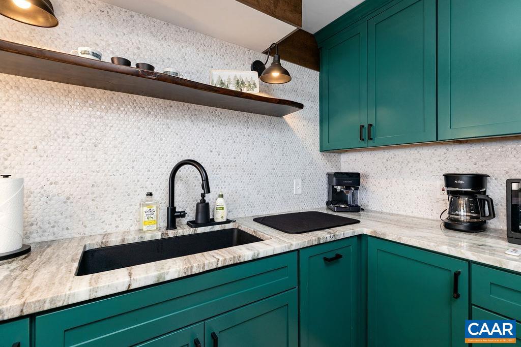 1411 HIGHLANDS CONDOS, ROSELAND, Virginia 22967, 2 Bedrooms Bedrooms, ,2 BathroomsBathrooms,Residential,For sale,1411 HIGHLANDS CONDOS,671964 MLS # 671964