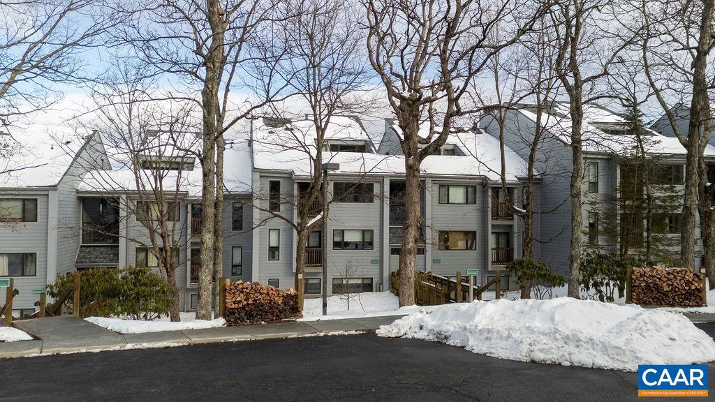 1411 HIGHLANDS CONDOS, ROSELAND, Virginia 22967, 2 Bedrooms Bedrooms, ,2 BathroomsBathrooms,Residential,For sale,1411 HIGHLANDS CONDOS,671964 MLS # 671964