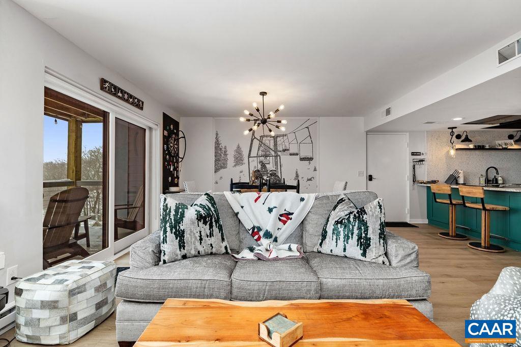 1411 HIGHLANDS CONDOS, ROSELAND, Virginia 22967, 2 Bedrooms Bedrooms, ,2 BathroomsBathrooms,Residential,For sale,1411 HIGHLANDS CONDOS,671964 MLS # 671964