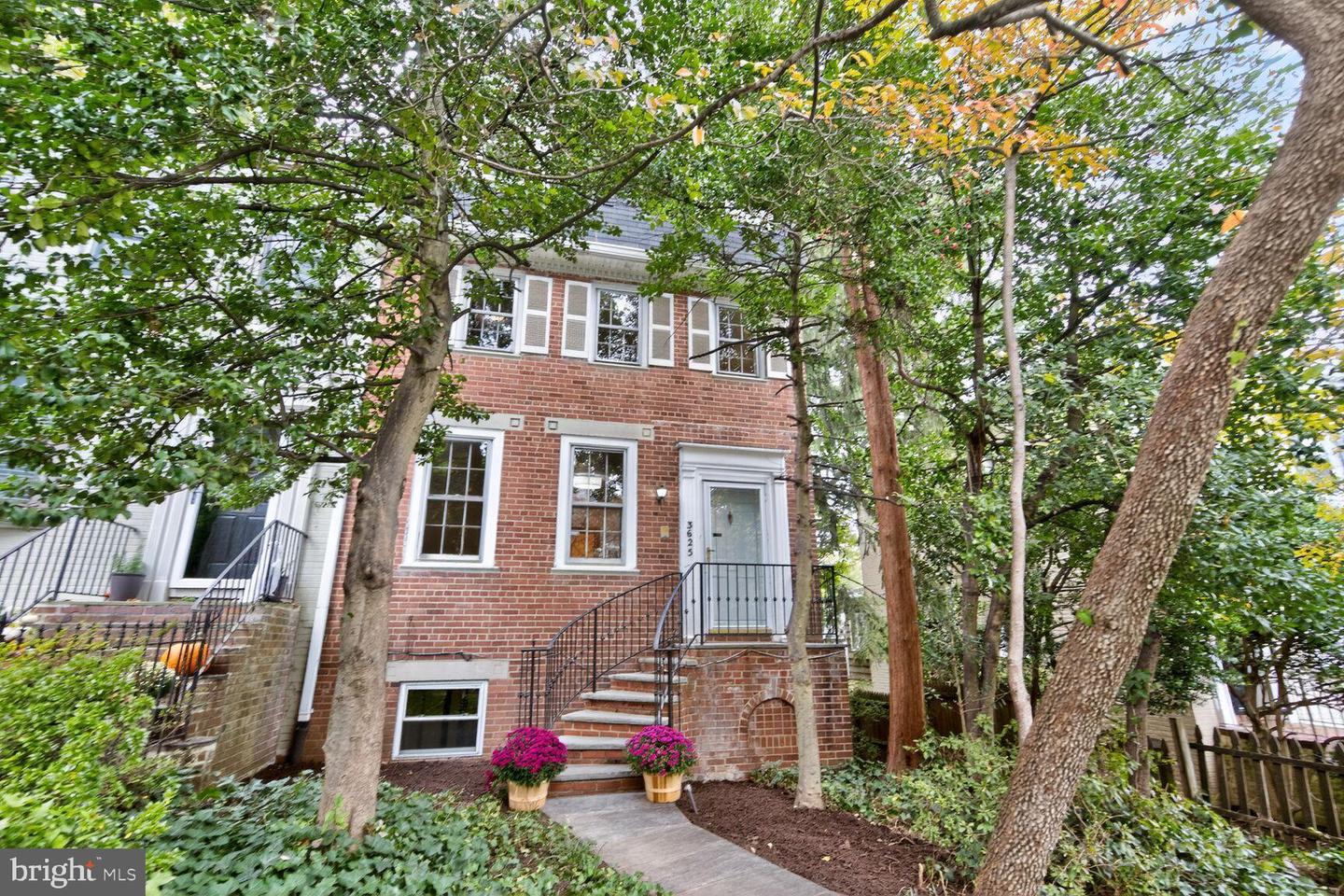 3625 JENIFER ST NW, WASHINGTON, District Of Columbia 20015, 4 Bedrooms Bedrooms, ,3 BathroomsBathrooms,Residential,For sale,3625 JENIFER ST NW,DCDC2224704 MLS # DCDC2224704