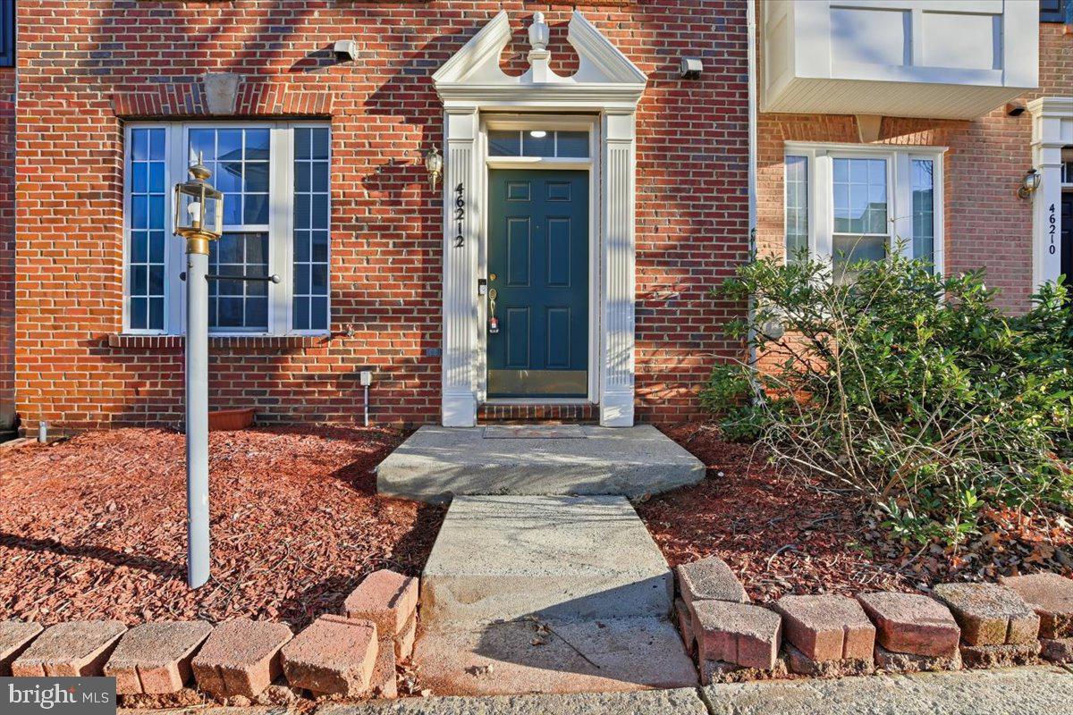 46212 WALES TER, STERLING, Virginia 20165, 3 Bedrooms Bedrooms, ,2 BathroomsBathrooms,Residential,For sale,46212 WALES TER,VALO2109306 MLS # VALO2109306