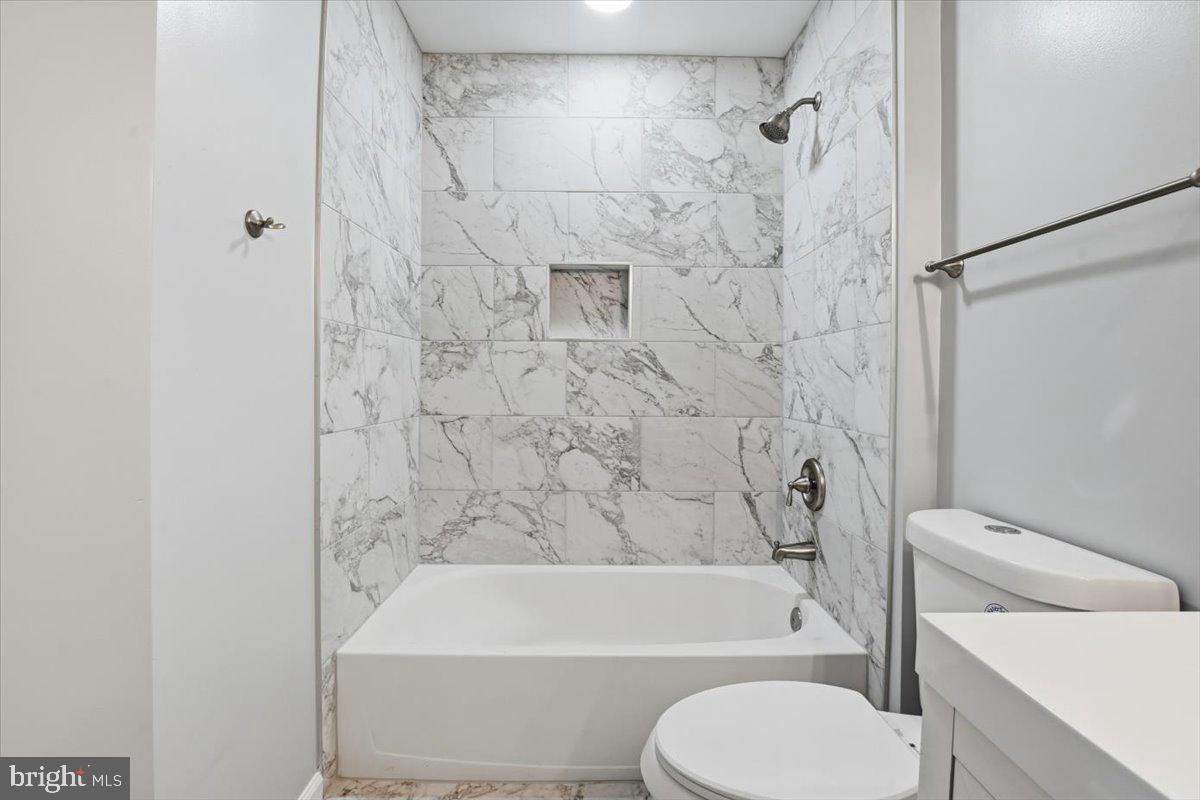 46212 WALES TER, STERLING, Virginia 20165, 3 Bedrooms Bedrooms, ,2 BathroomsBathrooms,Residential,For sale,46212 WALES TER,VALO2109306 MLS # VALO2109306